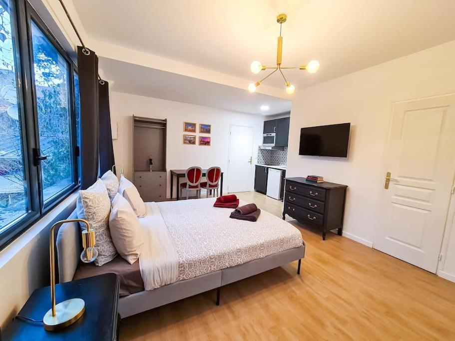 Atelier Casanova Apartment *